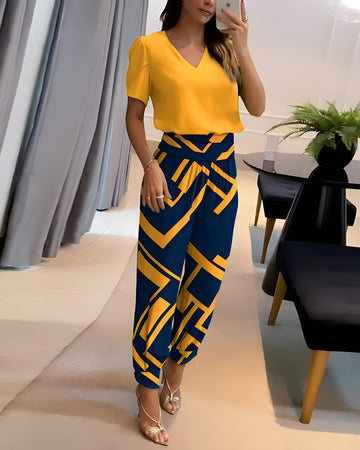 Ninon | Ensemble T-shirt à Manches Courtes et Pantalons Tapered pour Femmes